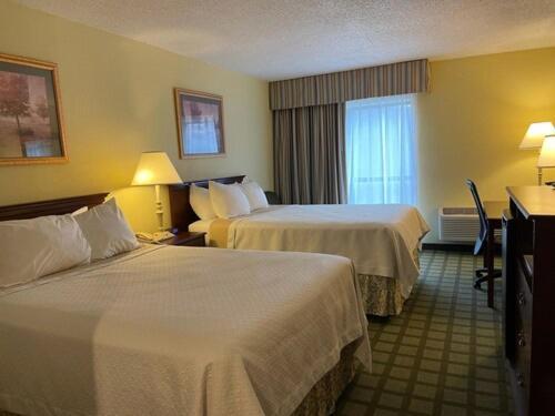Hotel Days & By Wyndham Flatwoods